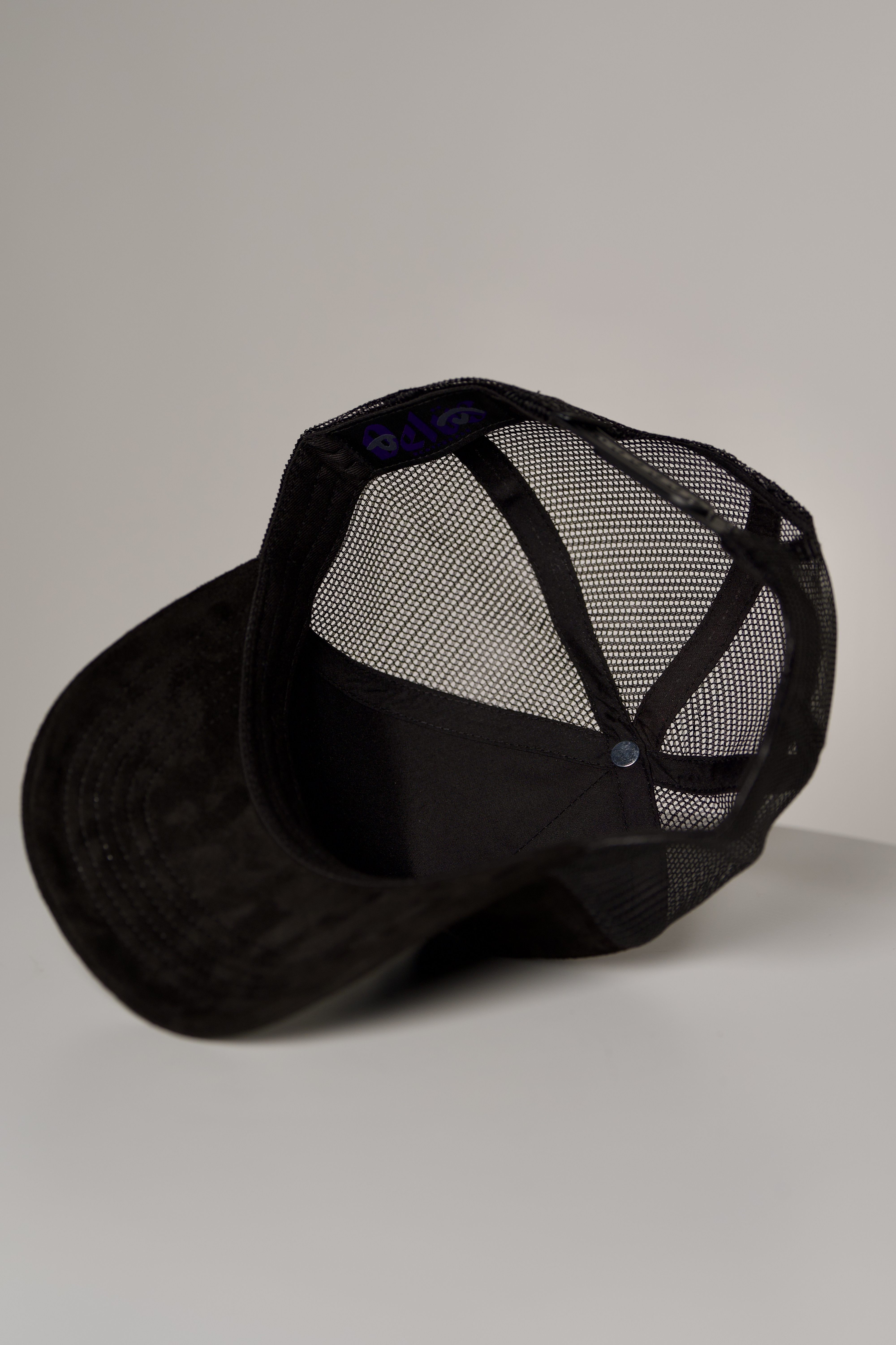 Delus Trucker Hat - Detail